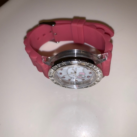 Pink hello kitty watch - Picture 3 of 4